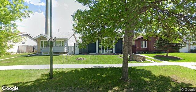 Larawan ng 92 Garton Avenue sa Winnipeg, Manitoba