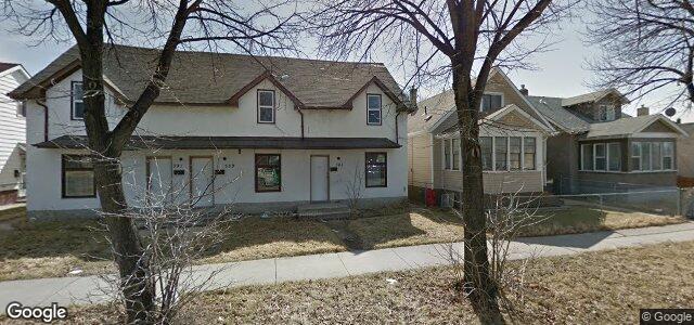 Larawan ng 387 Garlies Street sa Winnipeg, Manitoba