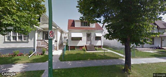Larawan ng 393 Garlies Street sa Winnipeg, Manitoba