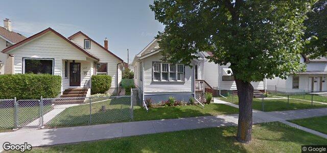 Larawan ng 395 Garlies Street sa Winnipeg, Manitoba