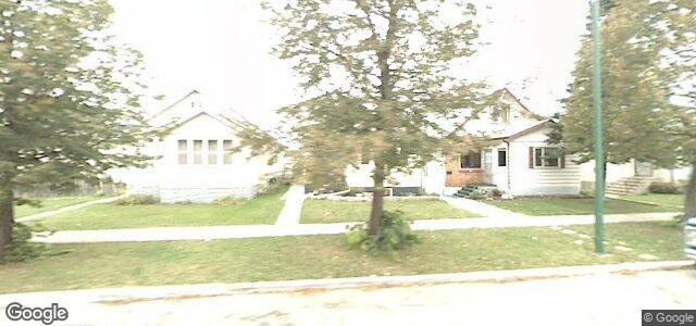 Larawan ng 410 Garlies Street sa Winnipeg, Manitoba