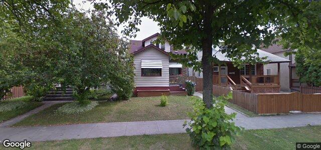 Larawan ng 413 Garlies Street sa Winnipeg, Manitoba