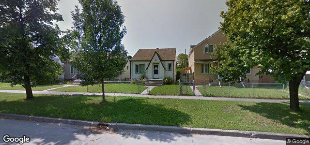 Larawan ng 438 Mckenzie Street sa Winnipeg, Manitoba