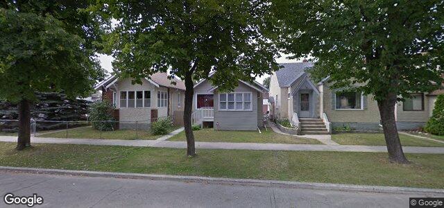 Larawan ng 448 Garlies Street sa Winnipeg, Manitoba