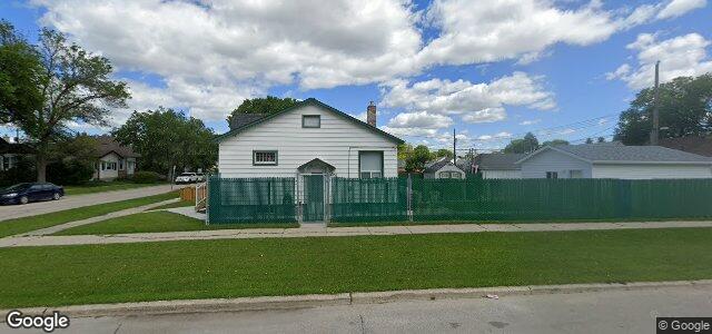 Larawan ng 475 Garlies Street sa Winnipeg, Manitoba