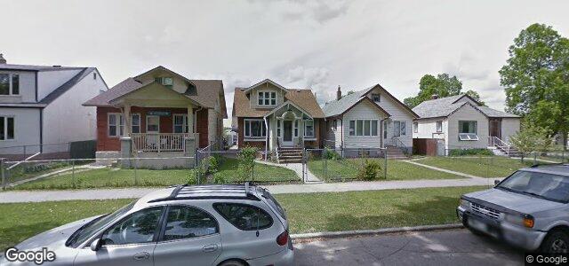 Larawan ng 500 Garlies Street sa Winnipeg, Manitoba