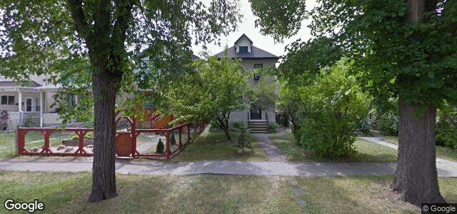 Larawan ng 578 Machray Avenue sa Winnipeg, Manitoba