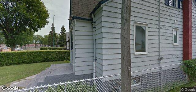Larawan ng 588 Church Avenue sa Winnipeg, Manitoba