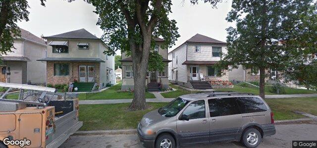 Larawan ng 593 Machray Avenue sa Winnipeg, Manitoba