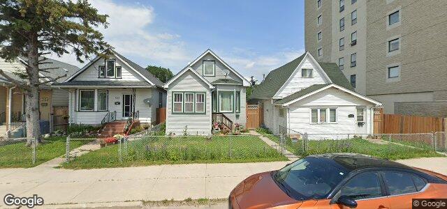 Larawan ng 605 Mountain Avenue sa Winnipeg, Manitoba