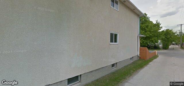 Larawan ng 610 St John'S Avenue sa Winnipeg, Manitoba