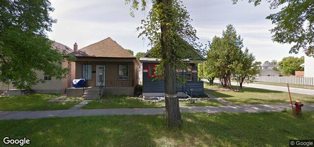 Photo of 612 Cathedral Avenue in Winnipeg, Manitoba