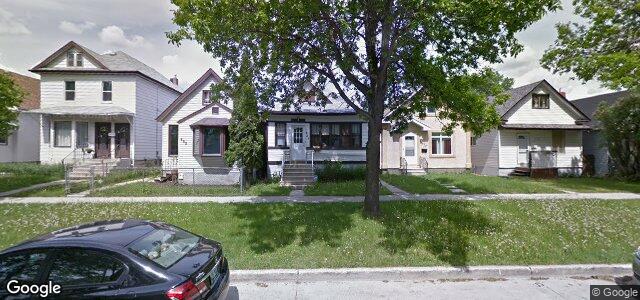 Larawan ng 621 St John'S Avenue sa Winnipeg, Manitoba