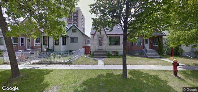 Larawan ng 622 St John'S Avenue sa Winnipeg, Manitoba