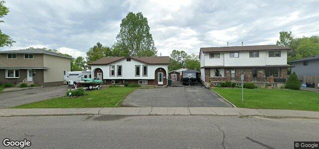 Larawan ng 631 Redwood Avenue sa Winnipeg, Manitoba