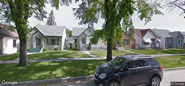 Photo of 641 Bannerman Avenue in Winnipeg, Manitoba