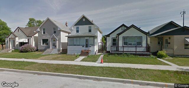 Larawan ng 643 Polson Avenue sa Winnipeg, Manitoba