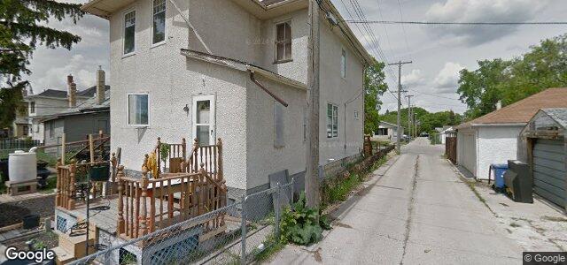 Larawan ng 662 St John'S Avenue sa Winnipeg, Manitoba