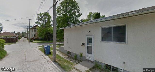 Larawan ng 663 St John'S Avenue sa Winnipeg, Manitoba