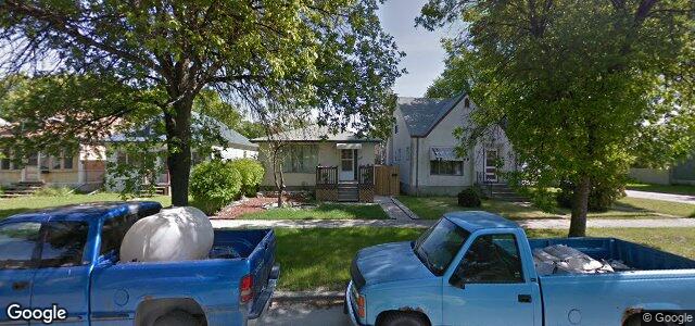 Larawan ng 677 Cathedral Avenue sa Winnipeg, Manitoba