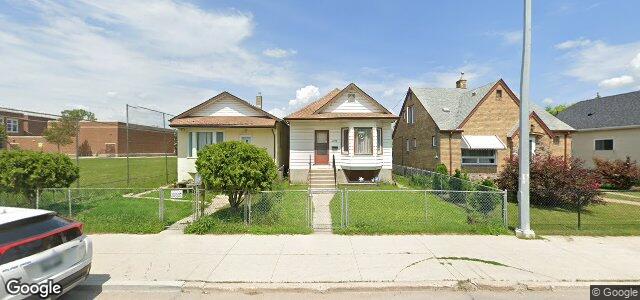Larawan ng 677 Mountain Avenue sa Winnipeg, Manitoba