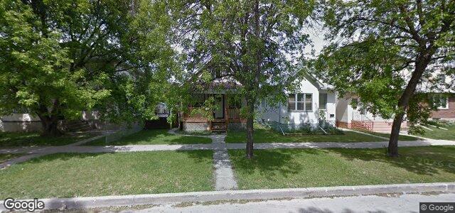 Larawan ng 681 St John'S Avenue sa Winnipeg, Manitoba