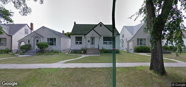Photo of 686 Bannerman Avenue in Winnipeg, Manitoba