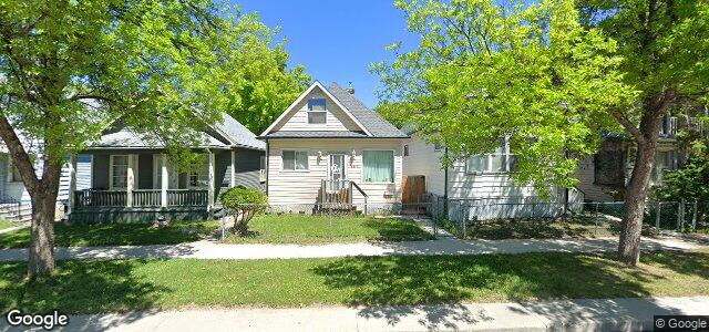 Photo of 687 Redwood Avenue in Winnipeg, Manitoba