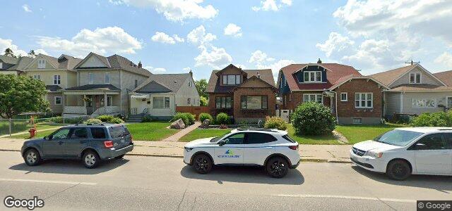 Larawan ng 688 Mountain Avenue sa Winnipeg, Manitoba