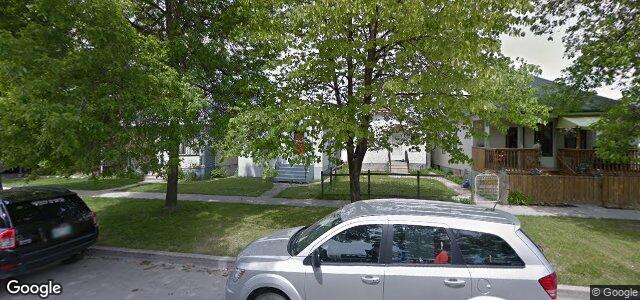 Larawan ng 697 St John'S Avenue sa Winnipeg, Manitoba