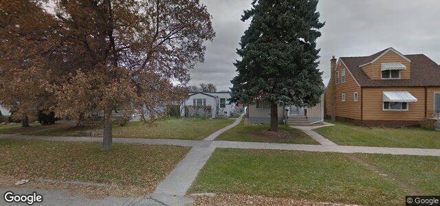 Larawan ng 703 Machray Avenue sa Winnipeg, Manitoba