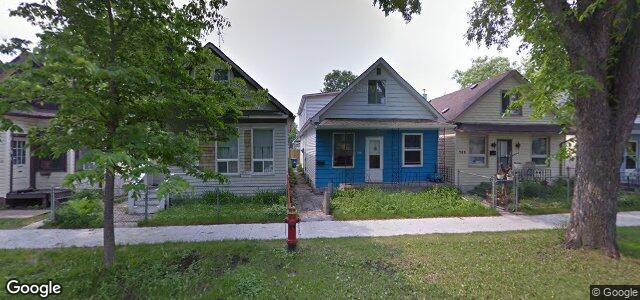 Larawan ng 706 Boyd Avenue sa Winnipeg, Manitoba