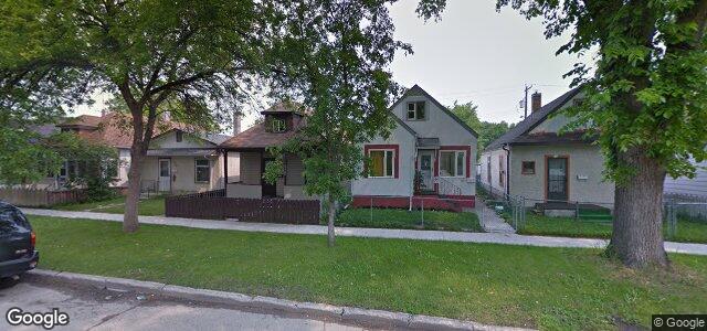 Larawan ng 717 Boyd Avenue sa Winnipeg, Manitoba