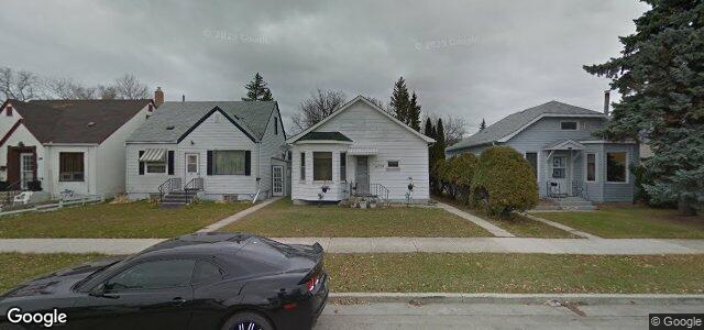 Larawan ng 719 Polson Avenue sa Winnipeg, Manitoba