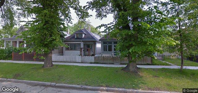 Larawan ng 723 Boyd Avenue sa Winnipeg, Manitoba