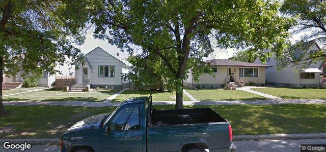 Larawan ng 727 Cathedral Avenue sa Winnipeg, Manitoba