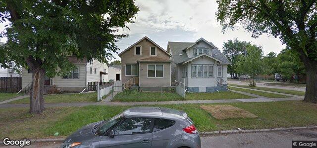 Larawan ng 733 Boyd Avenue sa Winnipeg, Manitoba