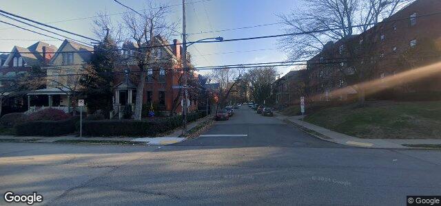 Larawan ng 738 College Avenue sa Winnipeg, Manitoba