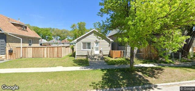 Larawan ng 741 Redwood Avenue sa Winnipeg, Manitoba