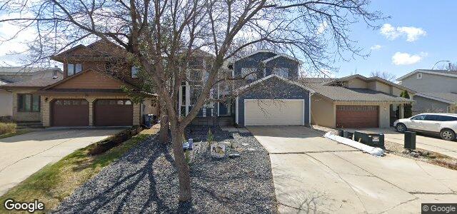 Larawan ng 10 Cassin Crescent sa Winnipeg, Manitoba