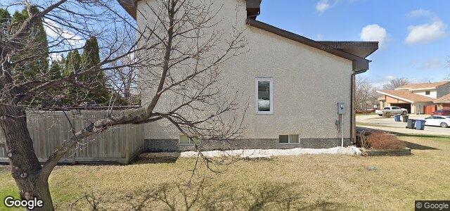 Larawan ng 10 Pynoo Place sa Winnipeg, Manitoba