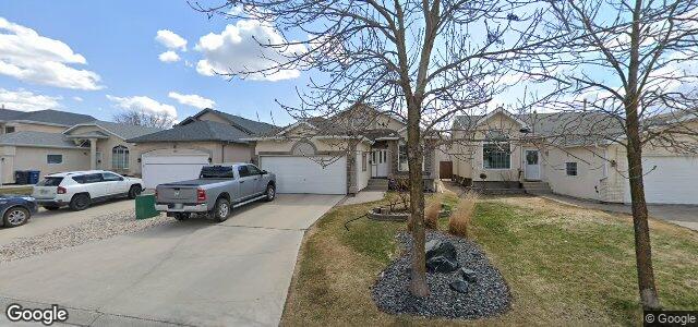 Larawan ng 103 Camirant Crescent sa Winnipeg, Manitoba