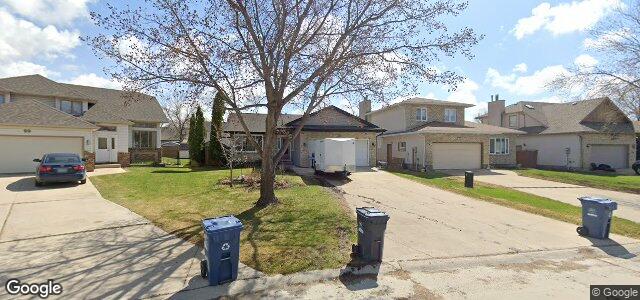 Larawan ng 103 Cassin Crescent sa Winnipeg, Manitoba