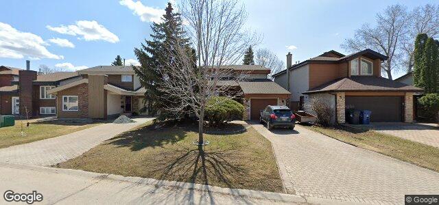 Larawan ng 103 Charbonneau Crescent sa Winnipeg, Manitoba