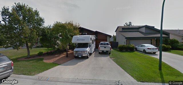 Larawan ng 104 Leger Crescent sa Winnipeg, Manitoba