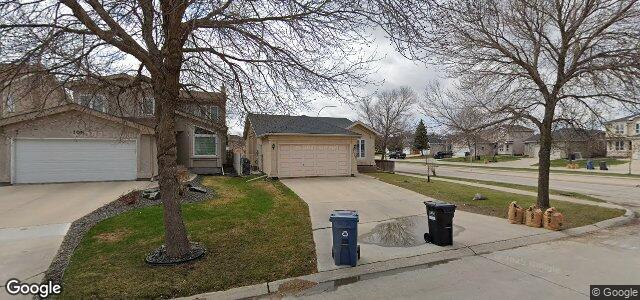 Larawan ng 104 Mckall Bay sa Winnipeg, Manitoba