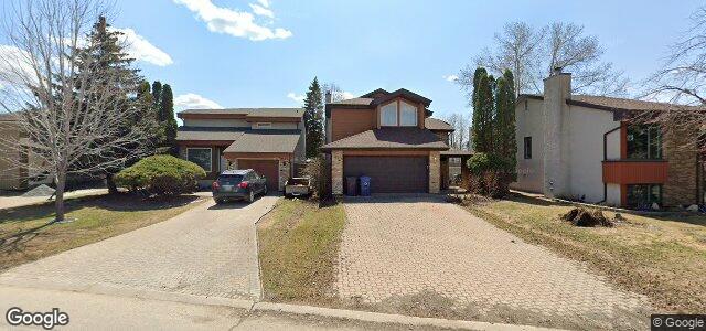 Larawan ng 107 Charbonneau Crescent sa Winnipeg, Manitoba