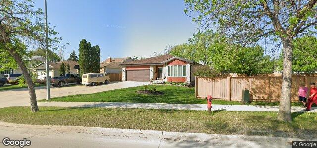 Larawan ng 108 De La Seigneurie Boulevard sa Winnipeg, Manitoba