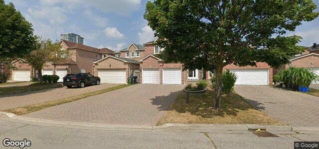 Larawan ng 12 Captains Way sa Winnipeg, Manitoba