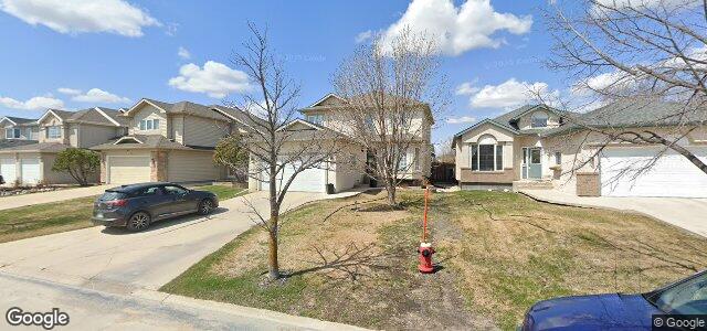 Larawan ng 12 Wayfarer'S Haven sa Winnipeg, Manitoba